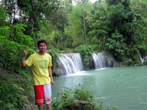 Happy Loner Traveller - Cambugahay Falls