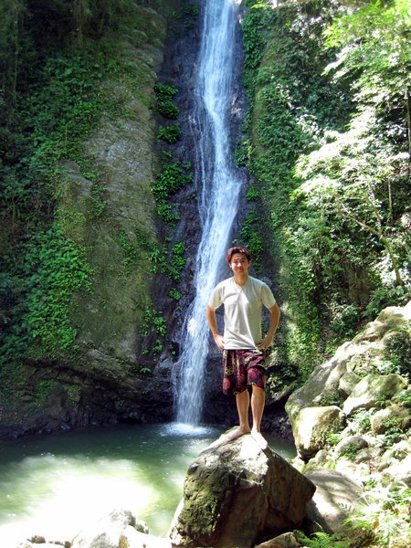Happy Loner Traveller - Kaibigan Falls