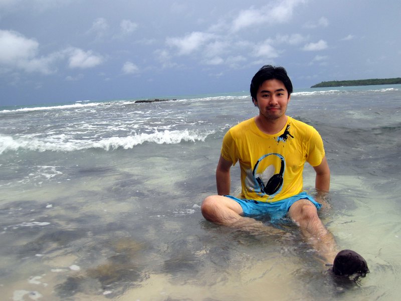 Happy Loner Traveller in Guyam Island Siargao