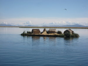 Lake Titicaca - Uros (floating island)