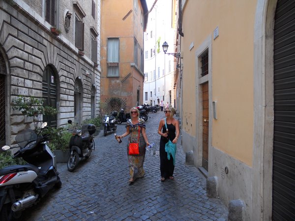 ROME-ing the streets of Rome