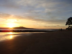Auckland Sunrise  / オークランドの朝日