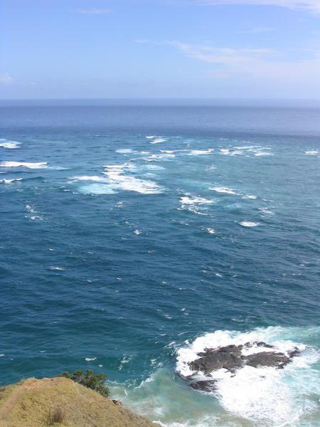 Pacific Ocean meets Tasman Sea