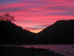 Lake Wakatipu sunrise