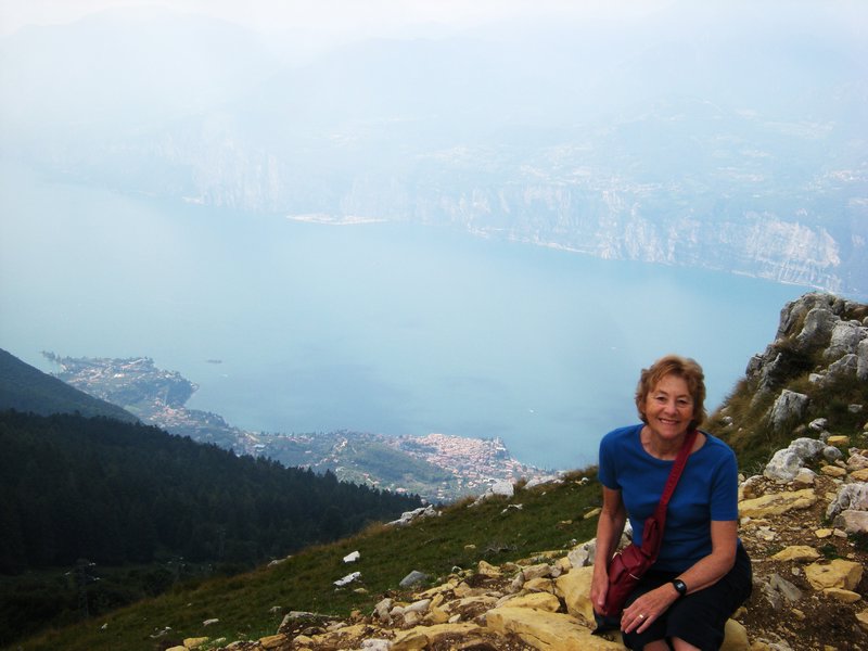 L 1760m above lake Garda