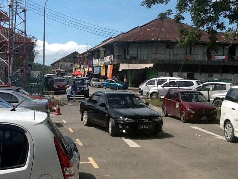Market and Street in Kinarut