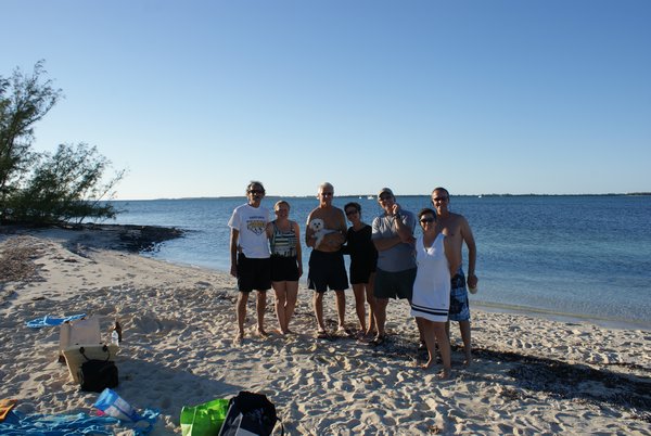 La gang a la beach sur Bird Cay aux Berry's Island