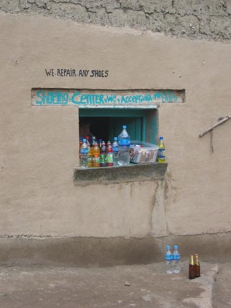 A supermarket on the Inca Trail!