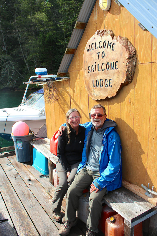 Sailcone Grizzly Bear Lodge
