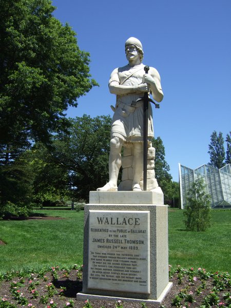 William Wallace at the entrance to the Botanical Gardens