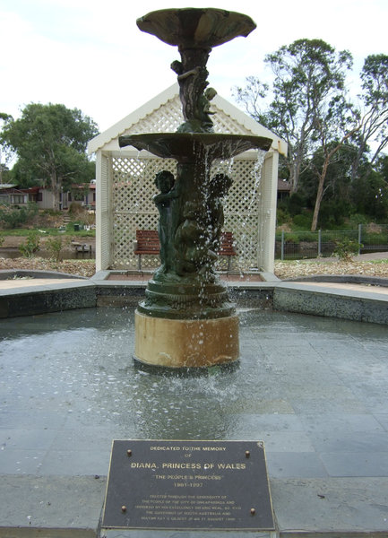 Fountain dedicated to the 'People's Princess' - Diana, Princess of Wales