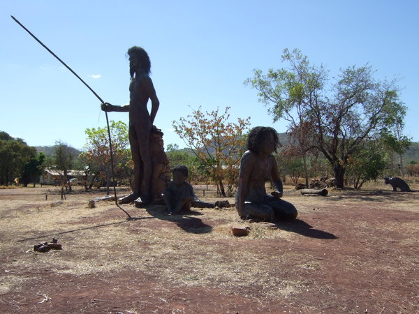 Dreamtime Statues in Warriu Park