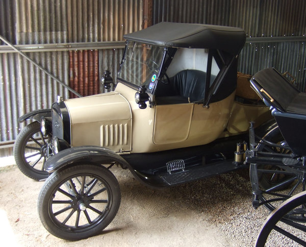 Model-T Ford