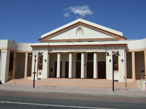 Moree Memorial Hall - one of the beautiful 'art deco' buildings in the town