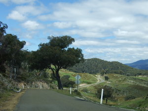 Is this near Wee Jasper, Australia or a Cotswold road in the UK?