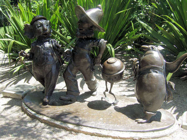 Wonderful sculpture of the main characters of the famous Aussie book, 'The Magic Pudding'