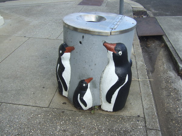 The gorgeous rubbish bins of 'Penguins'