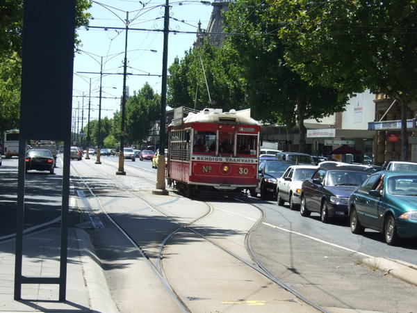 The Bendigo tram approaches