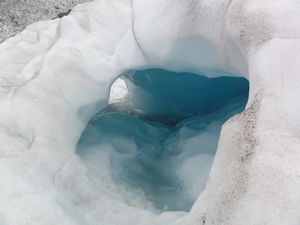 Franz Josef Glacier - ice cave