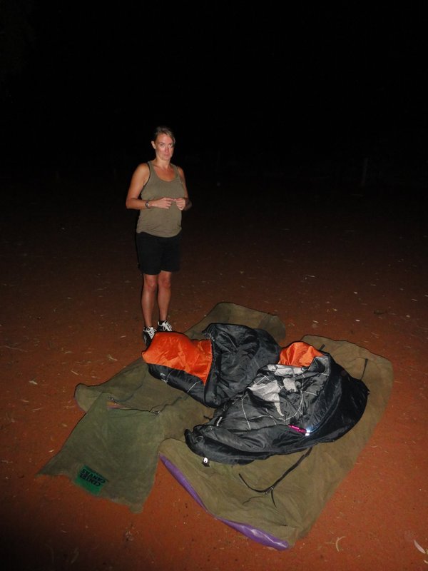 Mount Uluru - Swag bag -camp