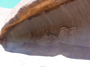 Uluru - Wave rock