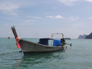 Ton Sai Bay - Long Tail Boat