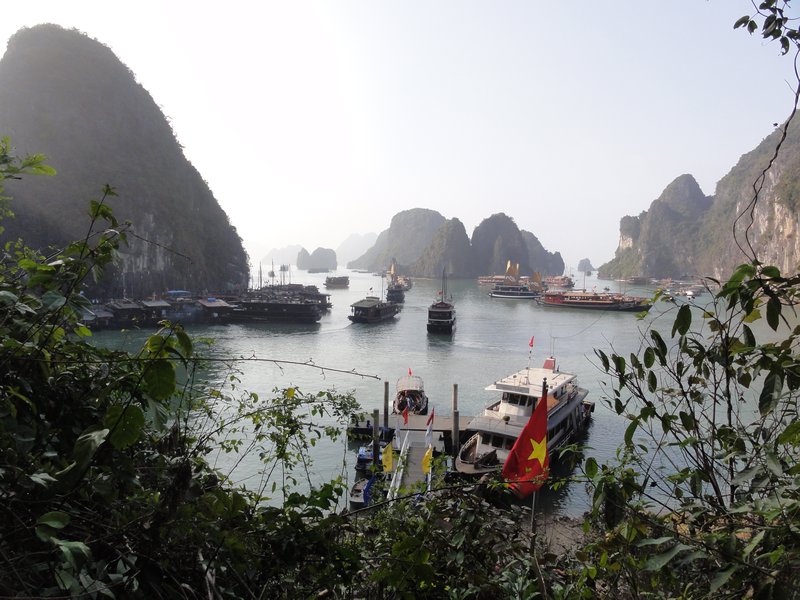 Halong Bay - Sung Sot cave view