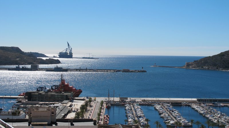 Blick Ã¼ber den Hafen von Cartagena
