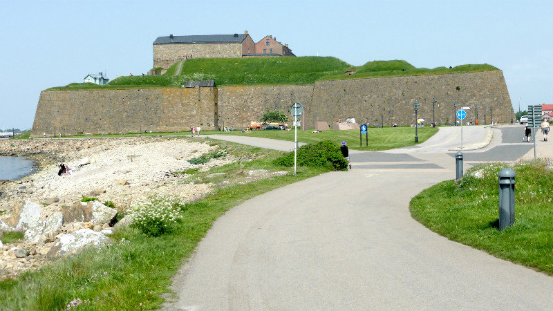 Die Festung thront über der Stadt