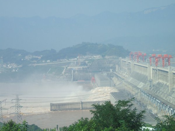 Dam 7