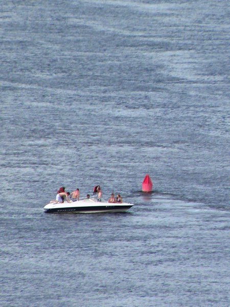Boaters on Mississippi River