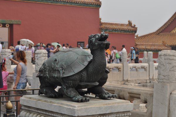 Cool Dragon/Turtle Statue