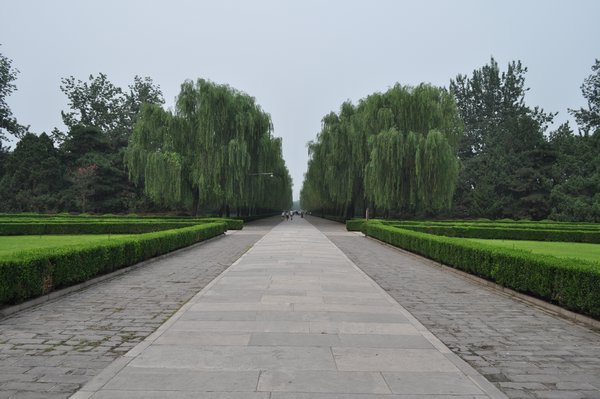 ming tomb walkway