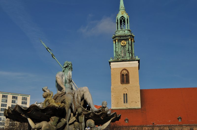 Neptune and Marienkirche