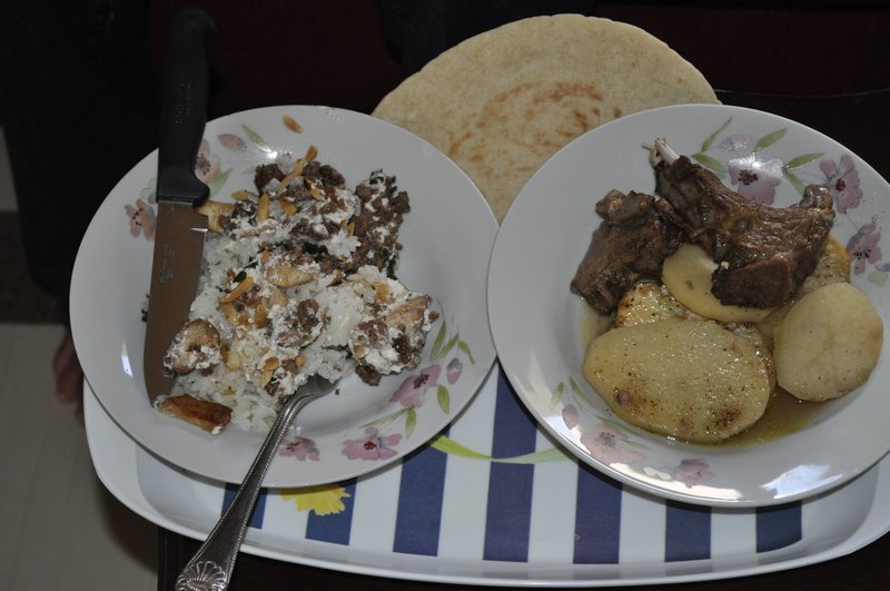 Lamb potatoes and Fattet jaj