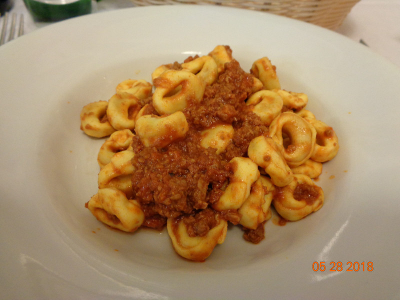 Tortellini with meat sauce