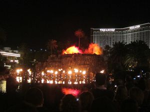 Eruption at the Mirage!