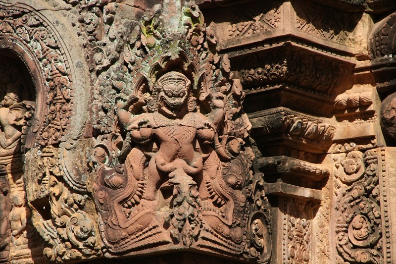 Banteay Srei details