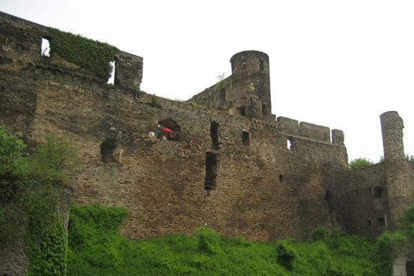 [14] Burg Rhinefels 