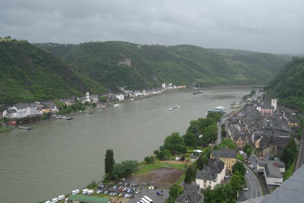 [19] View of the Rhine from Burg Rhinefels 