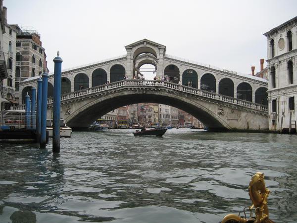 05 - The Rialto Bridge from the Gondola