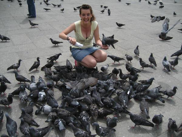 18 - Danni with the Flocks of Pigeons
