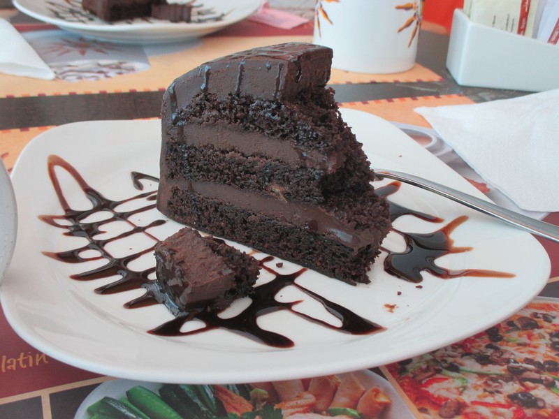 Chocolate fudge cake - yummm