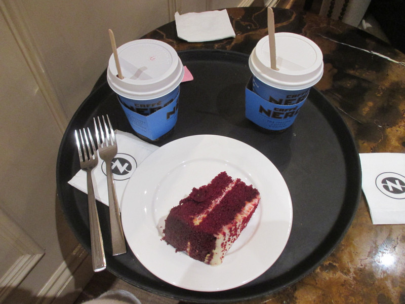 Coffee and red velvet cake - yummy