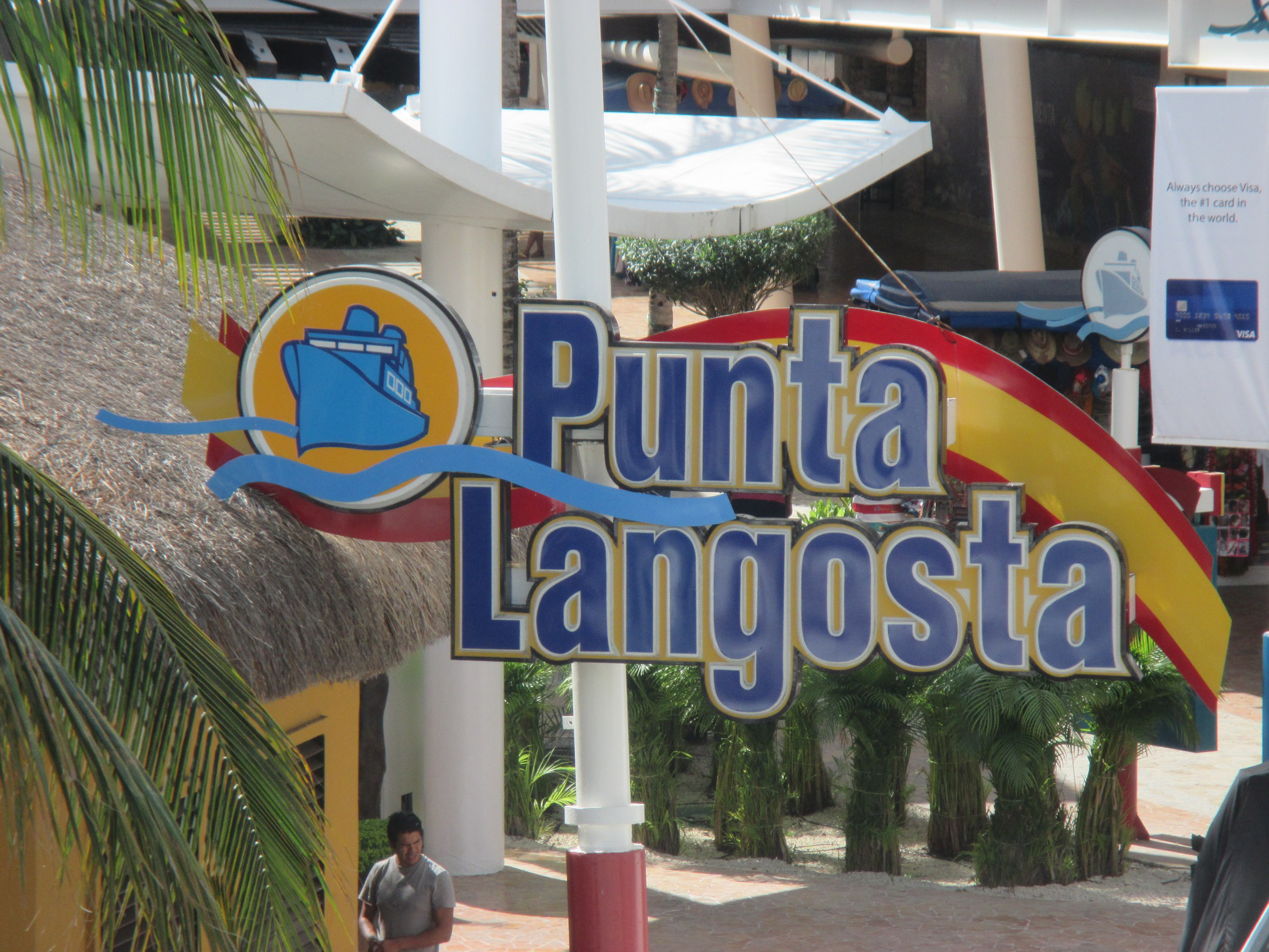 punta langosta cruise terminal