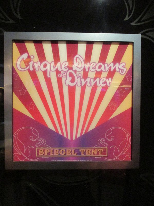 Cirque Dreams and dinner
