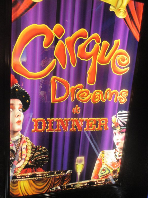 Cirque Dreams and dinner