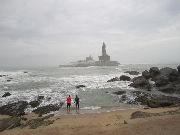 Thiruvalluvar Statue 133 ft tall - Indian Ocean, Arbian Sea and Bay of Bengal all converge here