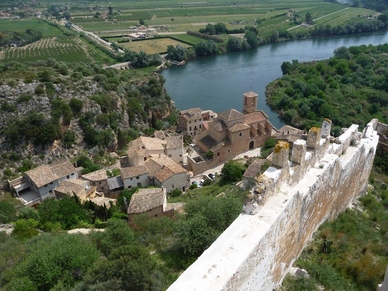 Miravet viewed from castle
