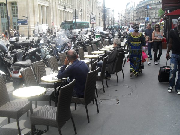 Cafes and mopeds